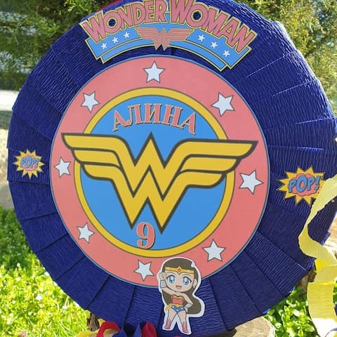 Пинята Wonder Woman